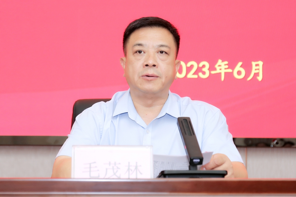 d3468ff951924e9fb1b140d926fb9e10.jpg